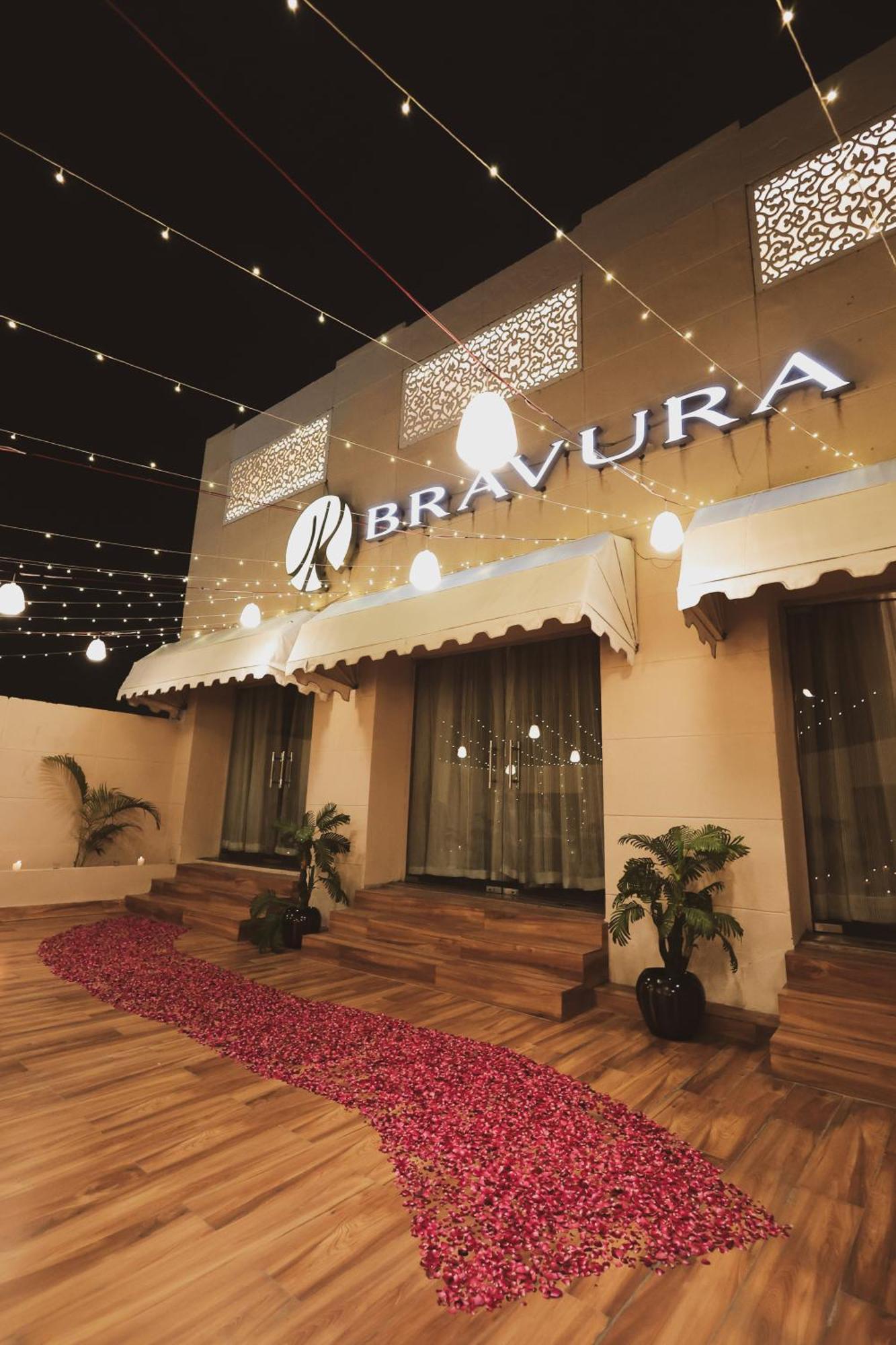 Bravura Gold Resort Meerut Exterior foto