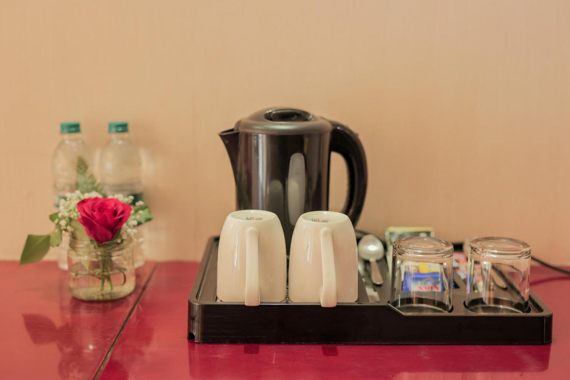 Bravura Gold Resort Meerut Exterior foto