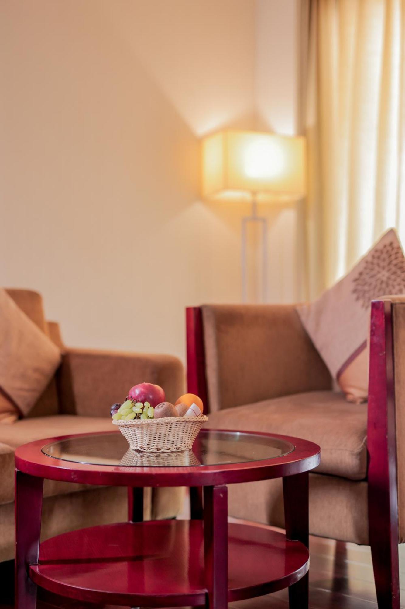 Bravura Gold Resort Meerut Exterior foto