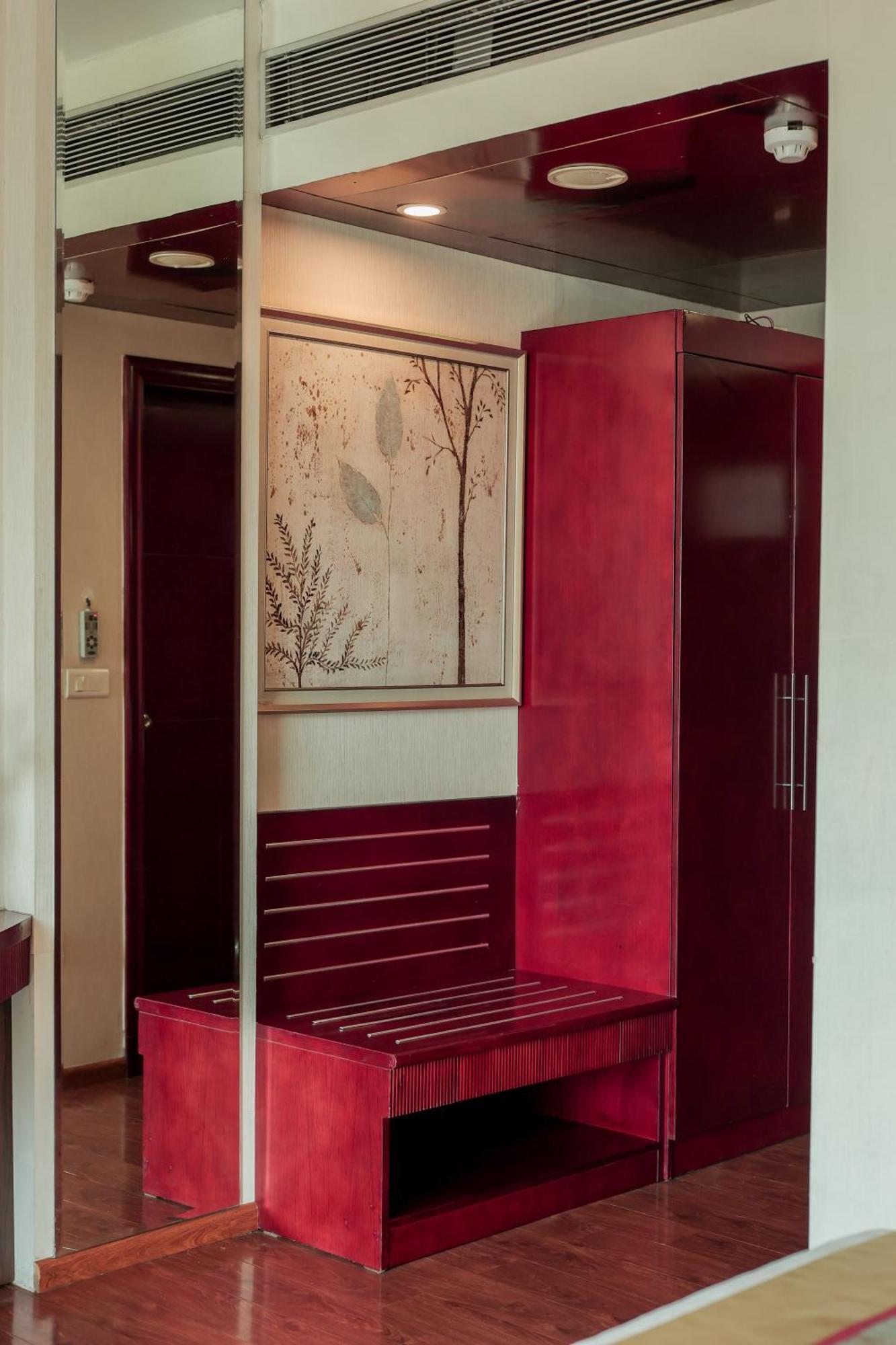 Bravura Gold Resort Meerut Exterior foto