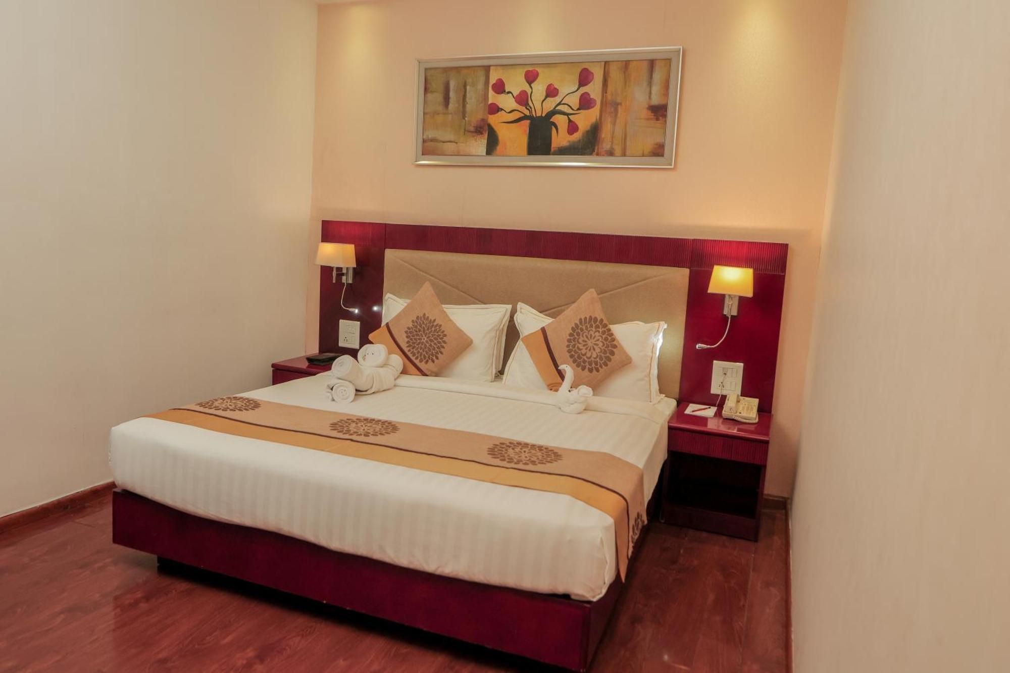 Bravura Gold Resort Meerut Exterior foto